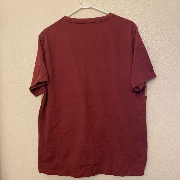 The Roadster Life co burgundy red tan stripe T-shirt with pocket men’s size XL - Picture 6 of 8